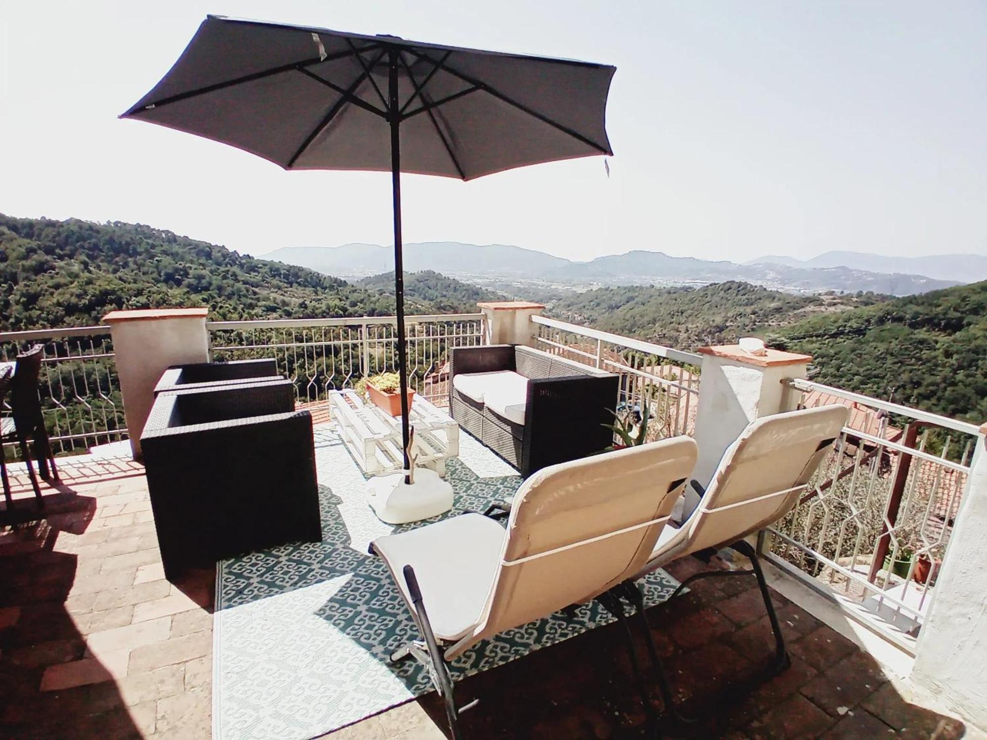 Comfortable Apartment With Sea View In Falcinello Esterno foto