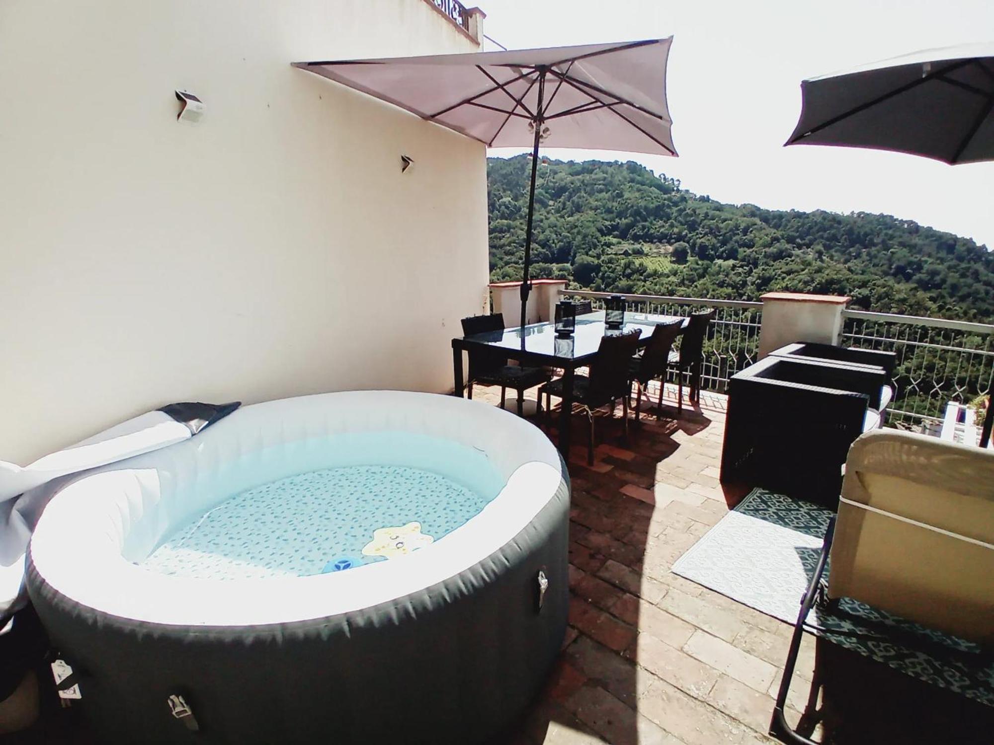 Comfortable Apartment With Sea View In Falcinello Esterno foto